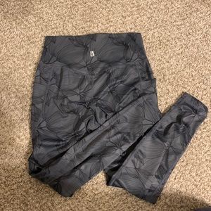 Buffbunny leggings with side pocket